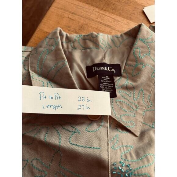D&co denim & co. XL tan shacket top with blue embroidery and beading - Picture 5 of 5